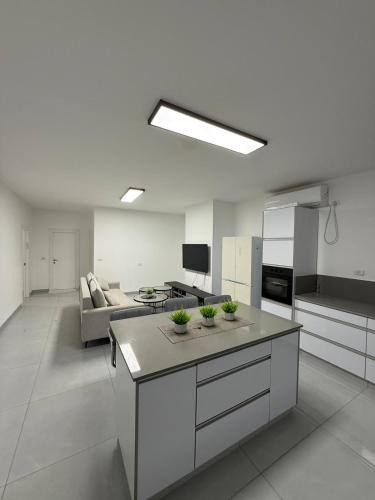Beit She'an Apartment | בוטיק המשי