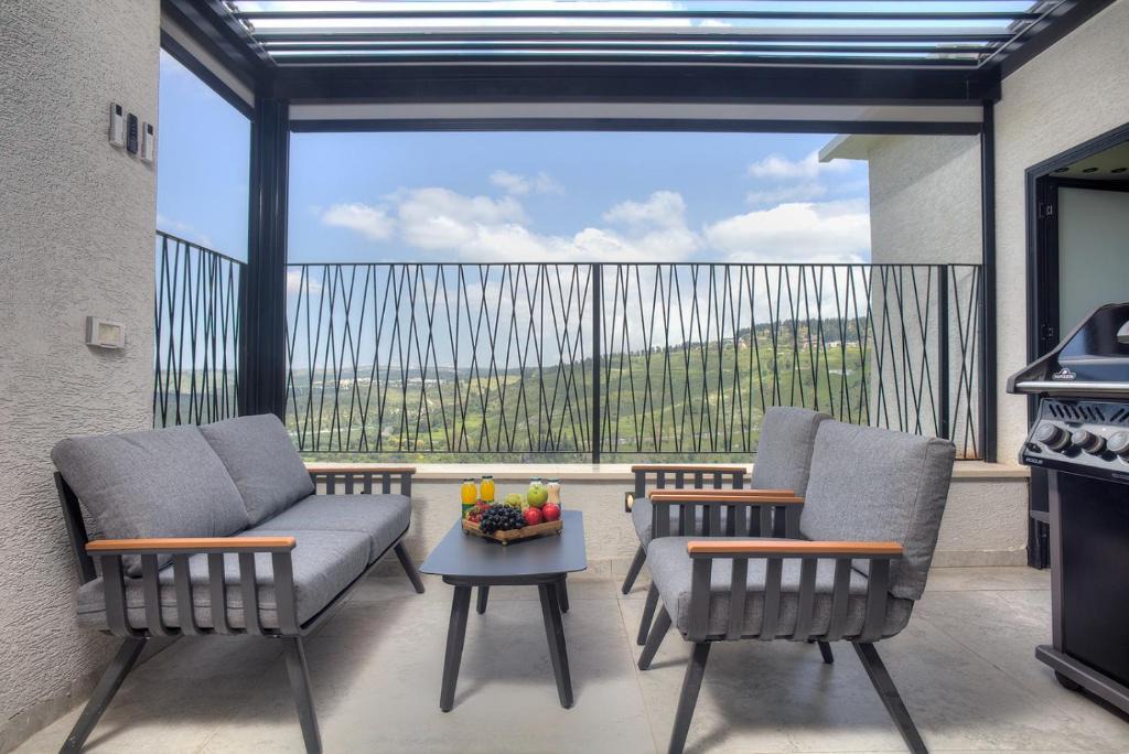 Safed Old City Apartment | דיאמנט - Diamond