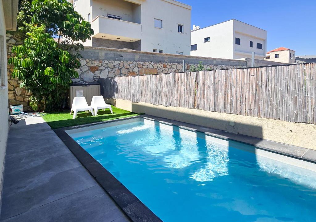 Mateh Asher Apartment | המקום של אסי - Assi's place