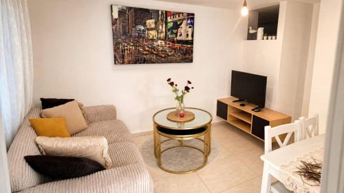 Qiryat Shemona Apartment | יחידת דיור חדשה עם גינה ומקלט - היחידה בגליל