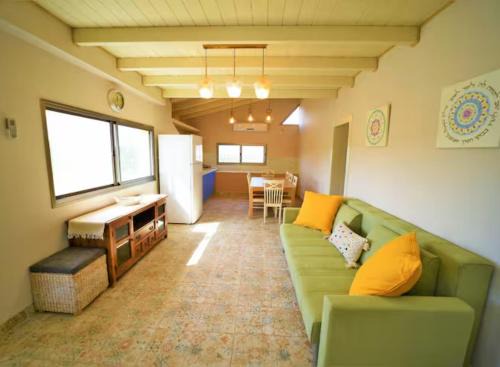 Bar Yohai Apartment | נוף הרים בר יוחאי - בית נופש מדהים עם בריכה וג'קוזי