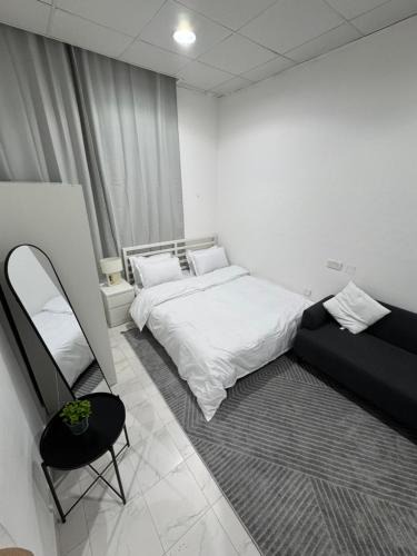 Abu Dhabi Apartment | استديوهات جوهرة الشامخه