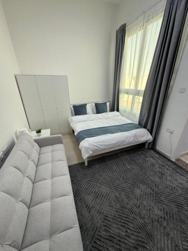 Abu Dhabi Apartment | روز للاستديوهات المفروشة