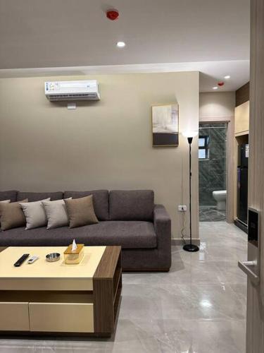 Al Swaifyeh Apartment | 104 AL-NAJEH JRE Apartments For Rent ave
