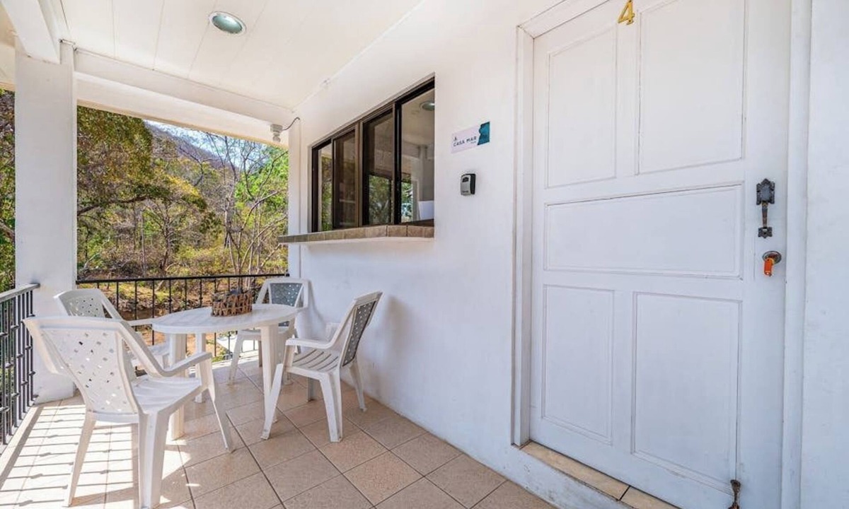 Coco Apartment | 2 Bedroom Delightful second-floor apartment with modern amenities , WiFi & Pool