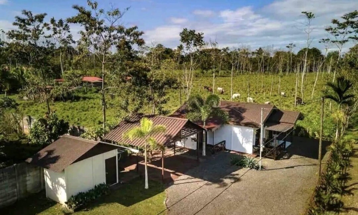 La Fortuna House | 2-bedroom house 15 mins from La Fortuna.