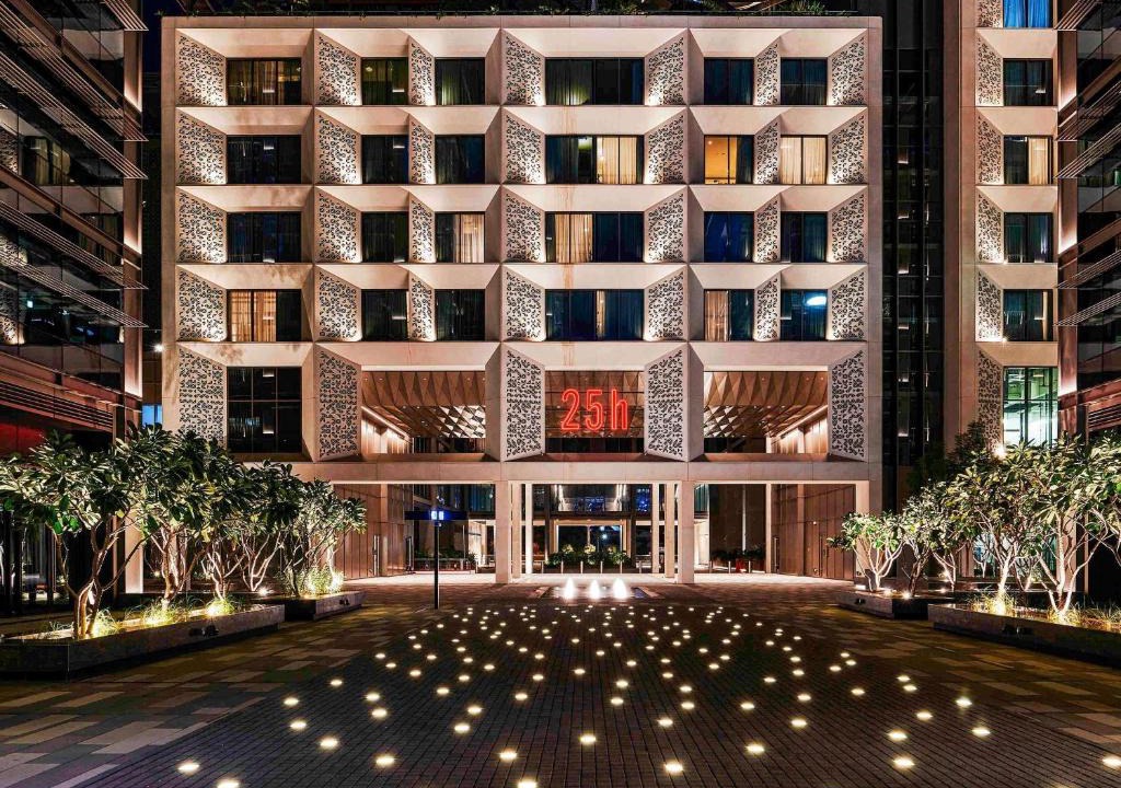 Trade Center Hotel | 25hours Hotel Dubai One Central