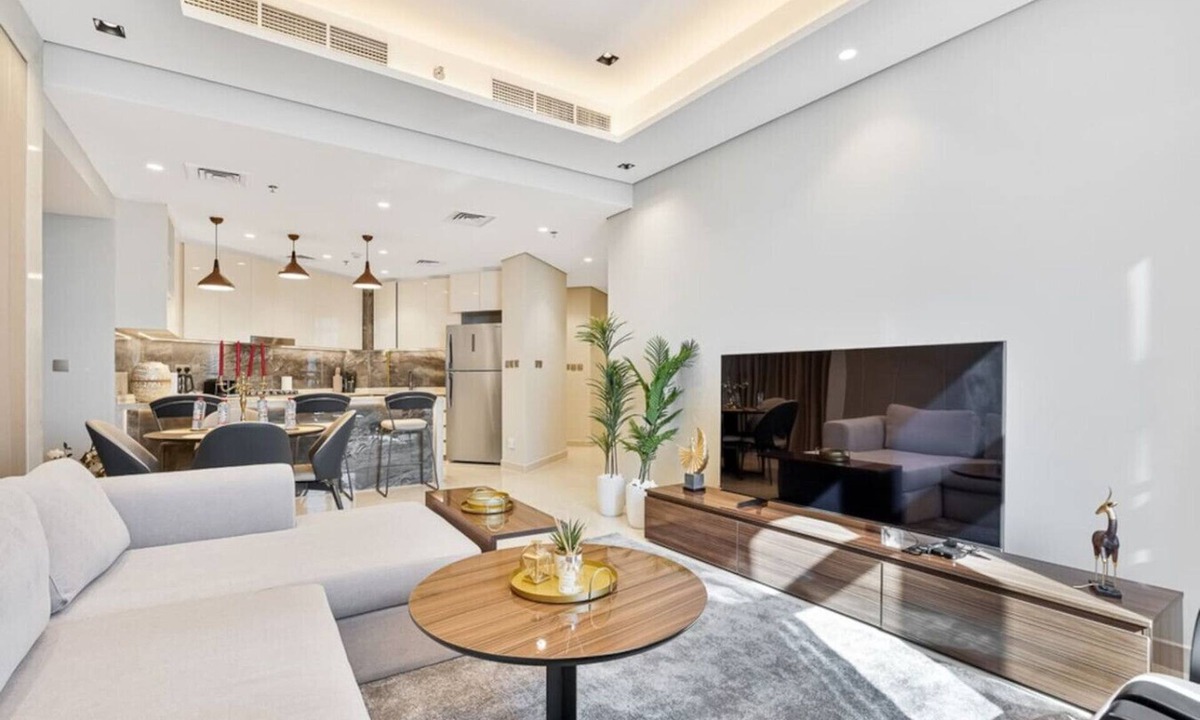Business Bay Apartment | 2BR Central Apt in Business Bay