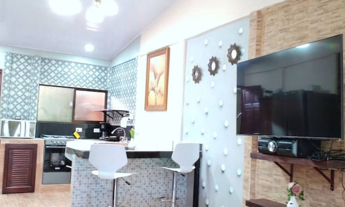 Coco House | 2BR Home Near Ocotal Beach | 5 Min to the Beach, 8 Min to Coco