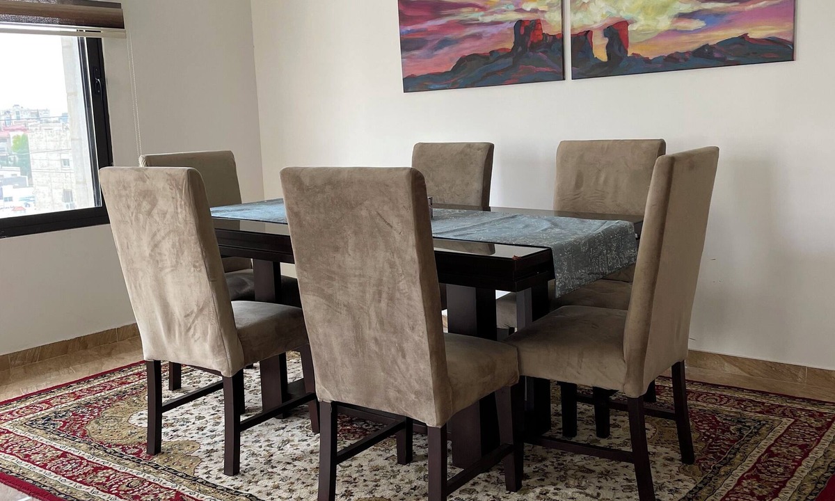 Suwailih Apartment | (3) 3-bedroom family apartment near shopping, mosque; free indoor parking