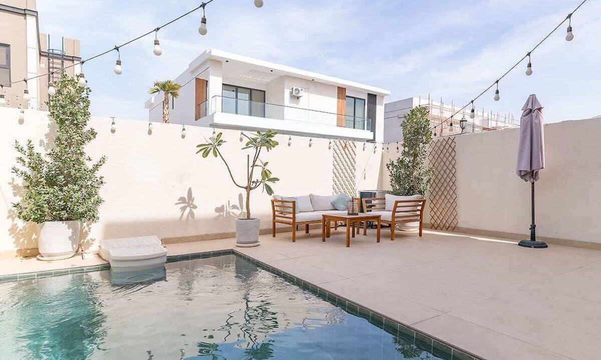 Dubai Villa | 3 Bed Villa in Al Furjan with Private Pool and Gym