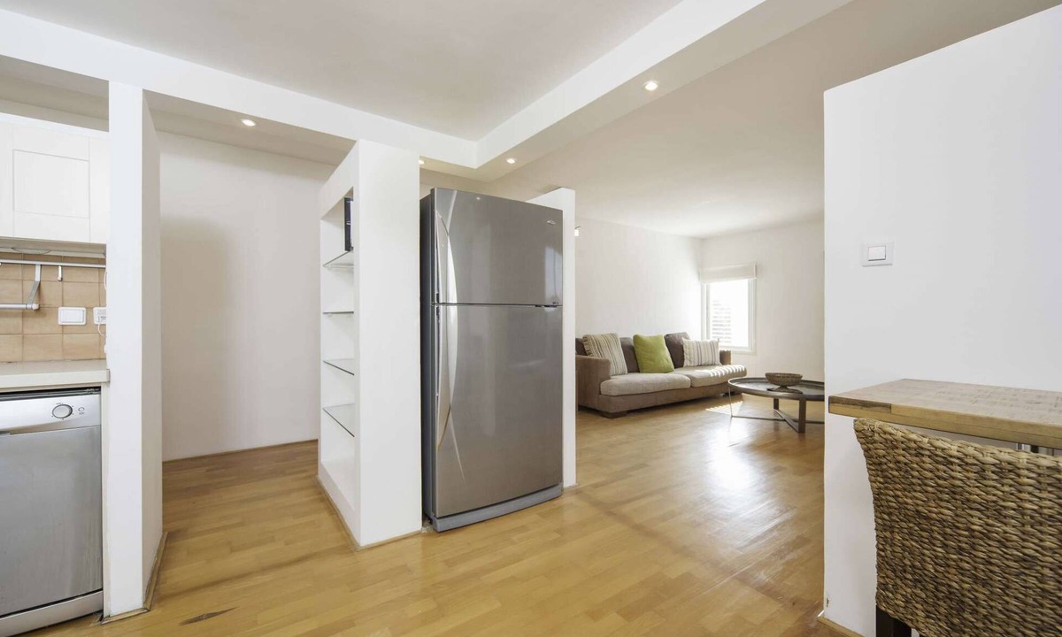 Herzliya Pituach Apartment | 3 Bedrooms 3 min from the Beach