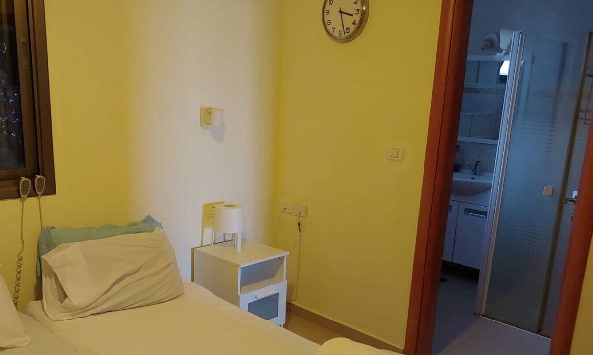 Midreshet Ben-Gurion House | 4 rooms apartment in sde boker - zimmer Gefen