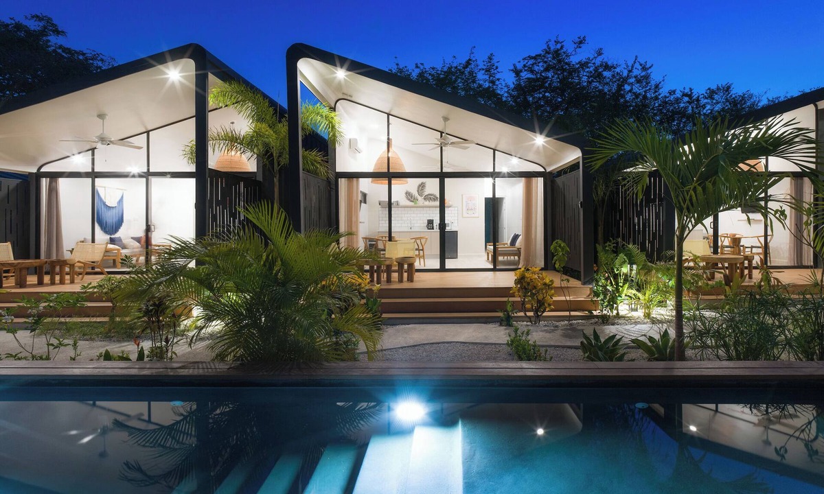 Playa Langosta House | 5 Favela Chic Adults Only 2 Bedroom Bungalow