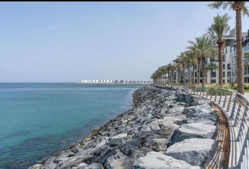 Sharm Apartment | address beach resort Fujairah direct see view