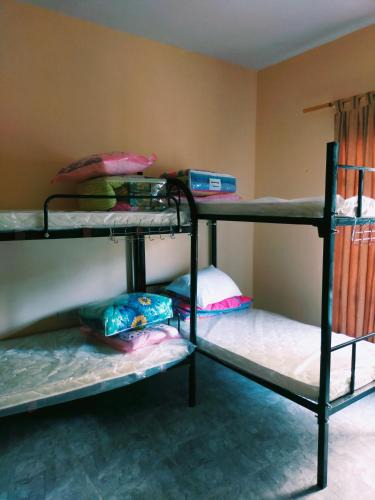 Al Mazra Hostel | Ahjar only men
