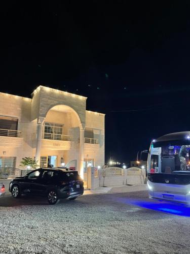 Al Jizah Bed & Breakfast | Airport Villa Amman