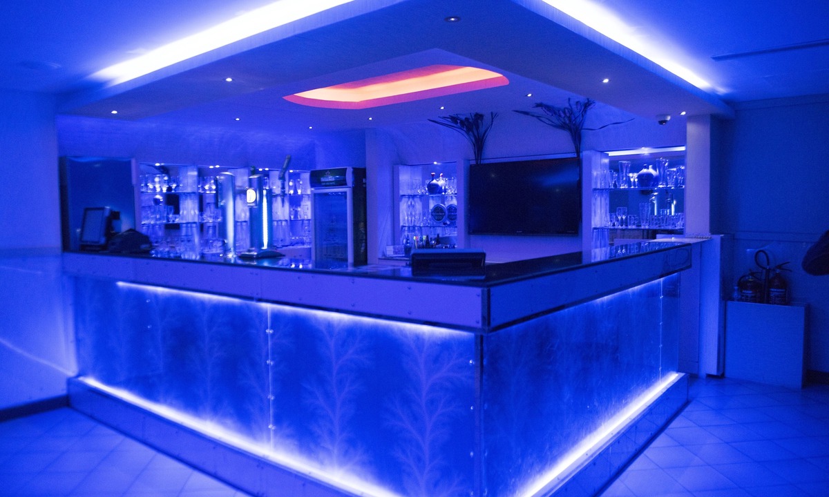 Seeb Hotel | Al Bahjah Hotel