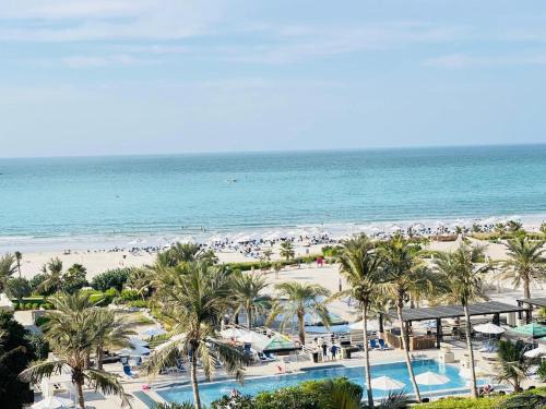 Al Hamra Village Hotel | Al Hamra Residence Sea View Apartment