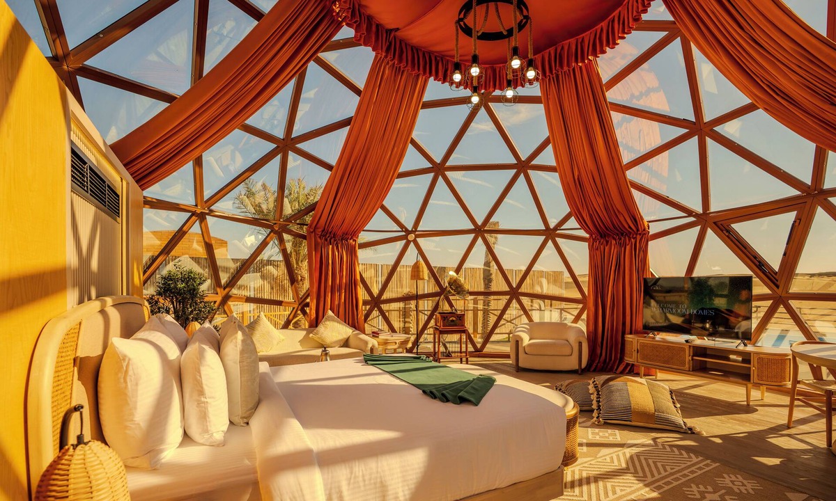Dubai Other | Al Marmoom Dome Luxury Desert Experiential Stay