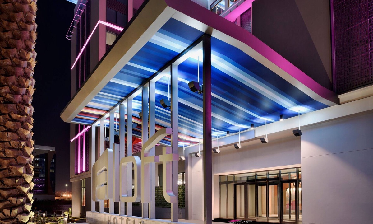 Azaiba Hotel | Aloft by Marriott Muscat