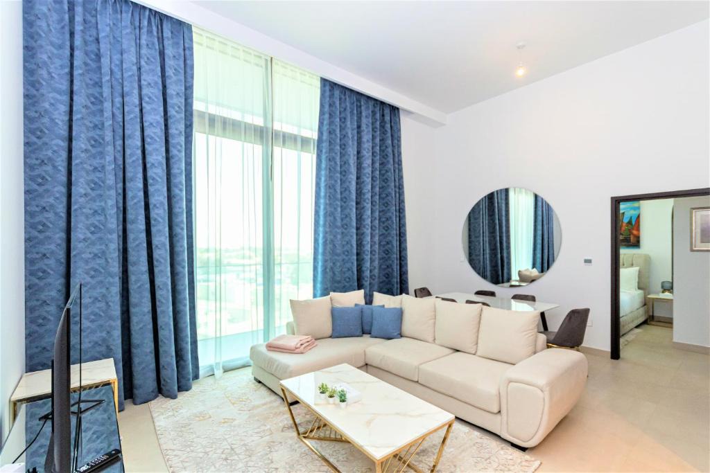 Bur Dubai Apartment | Amazing Downtown Views with Dubai Mall access