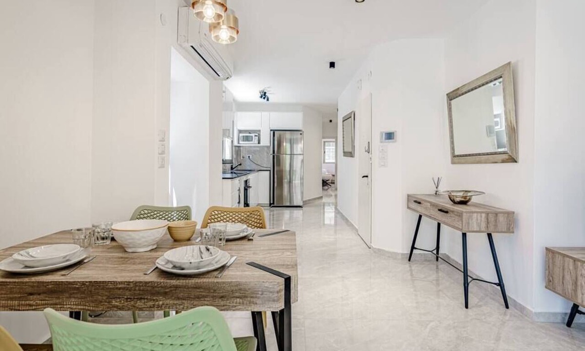 Kerem HaTeimanim Apartment | Amazing New 3BR in Yona Hanavi SAFE ROOM