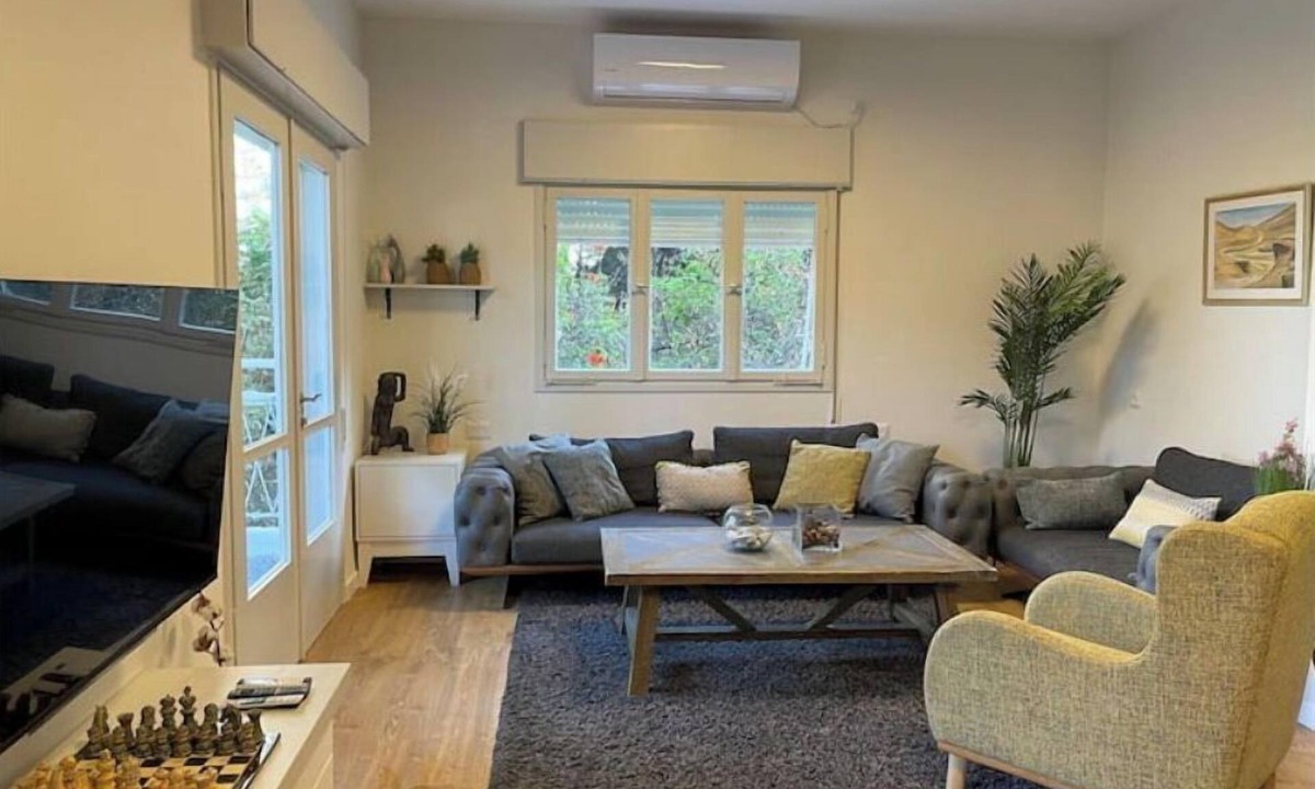 Haifa Apartment | Amazing New Boutique Apartment with Balcony @ Carmel Center by Casa Carmel