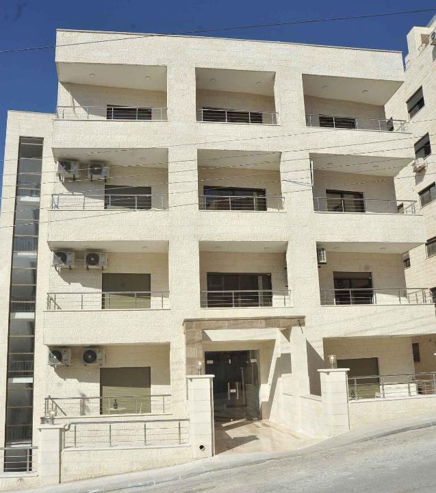 Jabal Al-Hussein Apartment | Amazing one Bedroom Apartment in Amman,Elwebdah 11