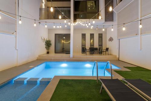 Dubai Villa | Amazing Private Pool 4 Bedroom House - Damac Hills 2 Dubai Land