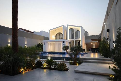 Al Rama House | Amora Villa