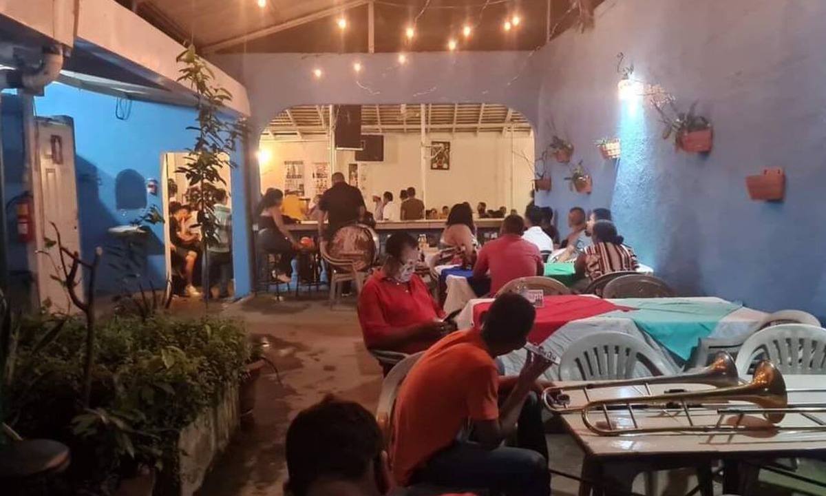 El Viejo Hotel | Andino's Hotel Bar y Rest El Viejo