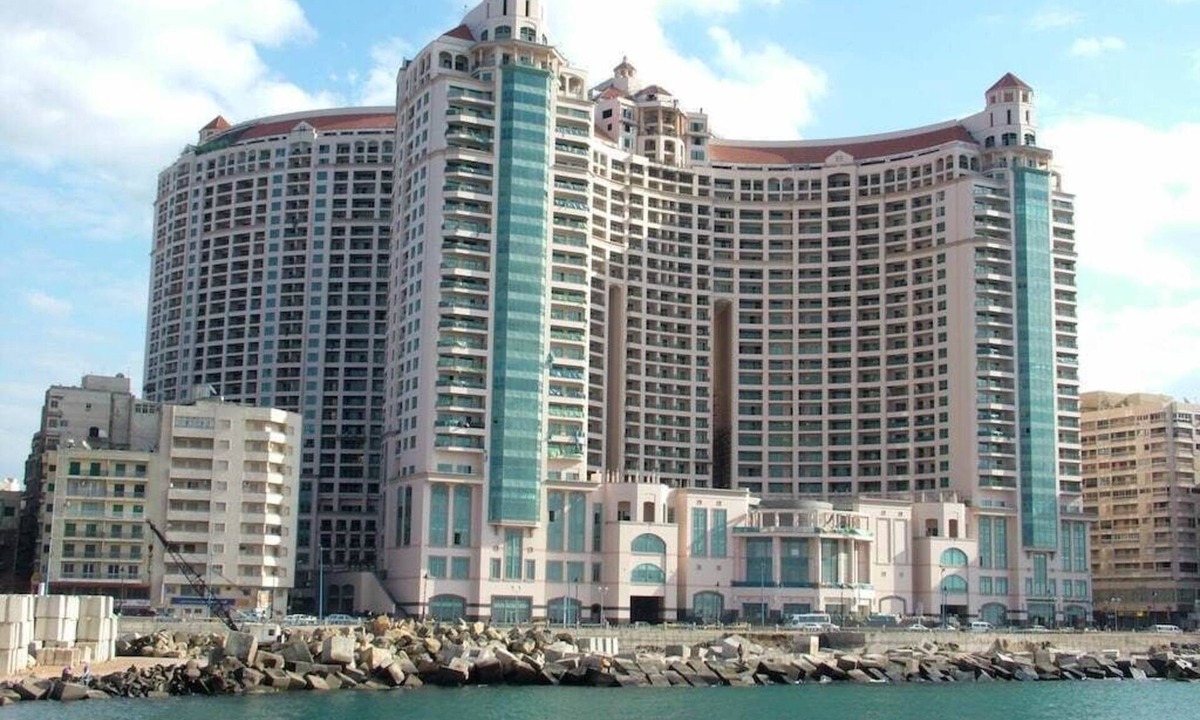 San Stifano Apartment | Apartment at San Stefano Mall