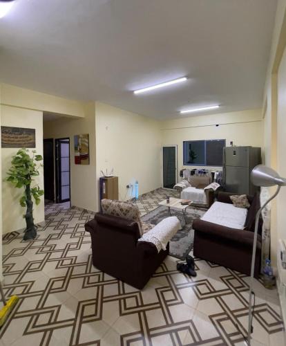 Sharjah Apartment | Apartment in center of shj - Men sharing -