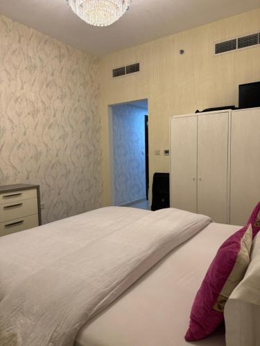 Dubai Sports City Apartment | Apartment in dubai