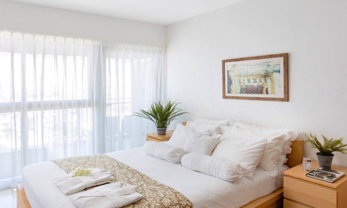 Herzliya Pituach Apartment | Apartments in a stunning beach-side location through