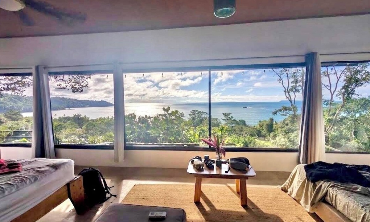 Drake Bay House | Aracari Nest - King Bed, Air Conditioning, Ocean View Sliding Glass Windows