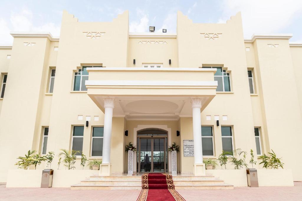 Al Ashkharah Hotel | Atana Stay Al Ashkara