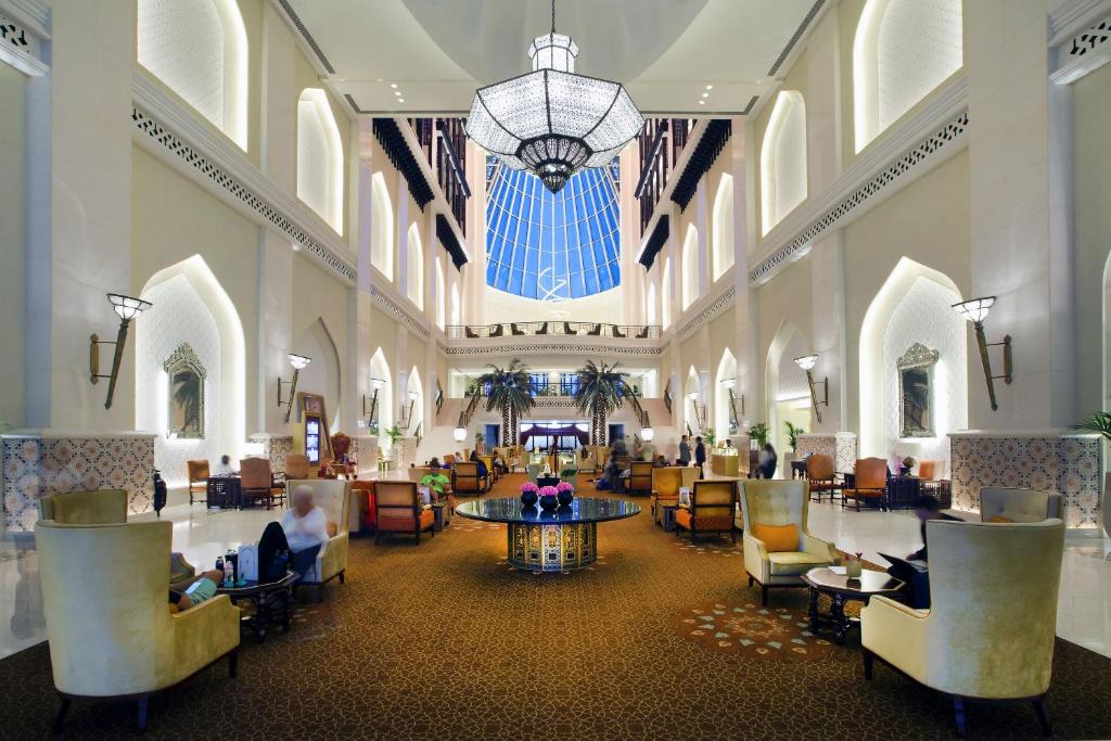 Abu Dhabi Hotel | Bab Al Qasr Hotel