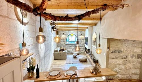 Haifa Bed & Breakfast | Bankers 1880 The Turkish Quarter hotel