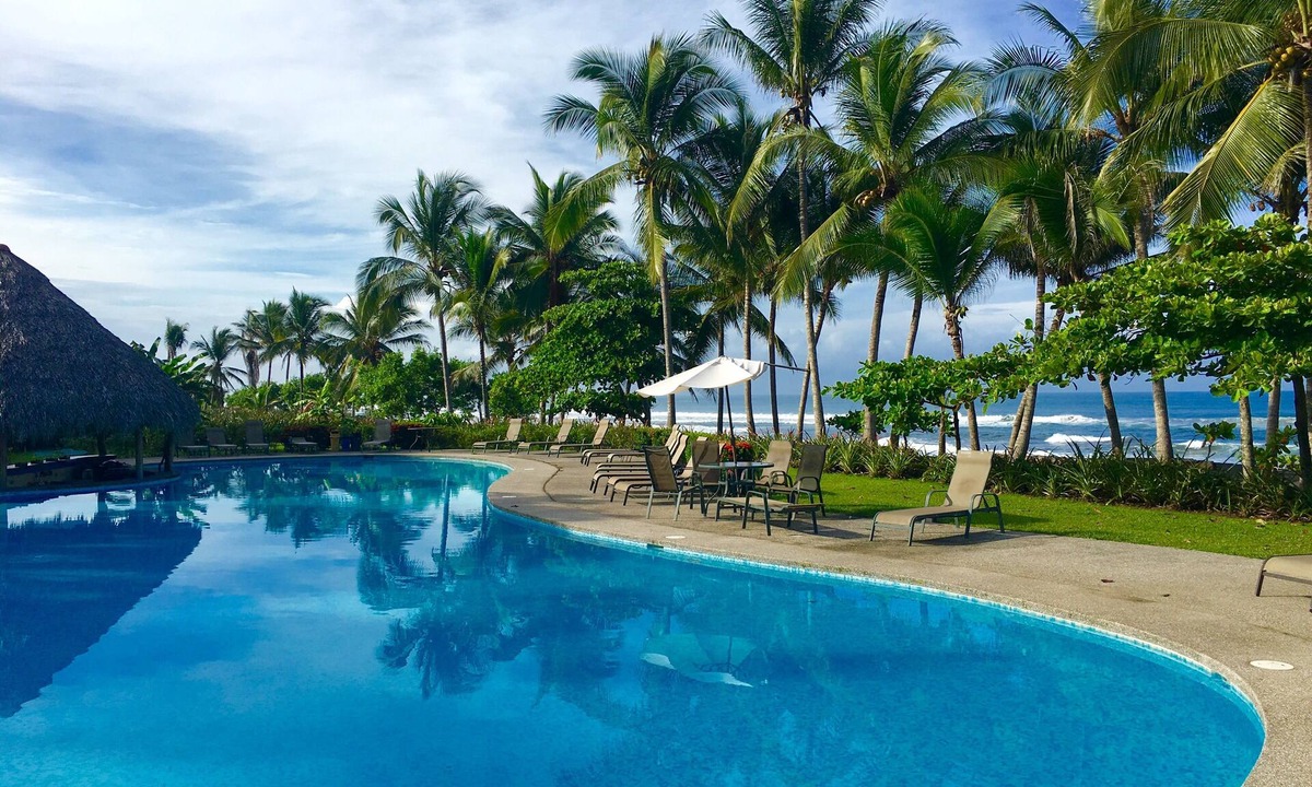 Villas Xihu House | Beach Front-Gated Community-Large Oceanside Casa!