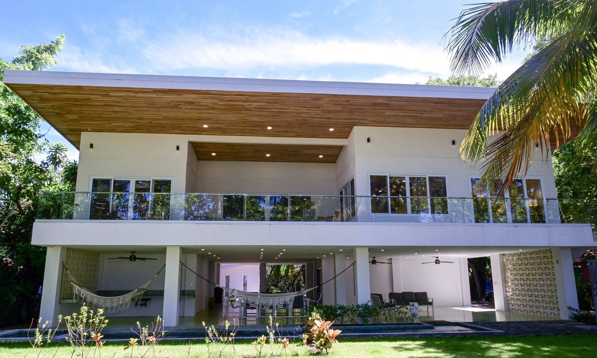 Esterillos Oeste House | Beach Front Private Estate with Pool