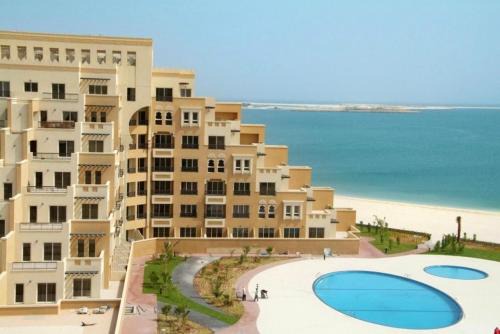Bab Al Bahr Apartment | Beachfront Luxury Stay with private beach 2 bedroom