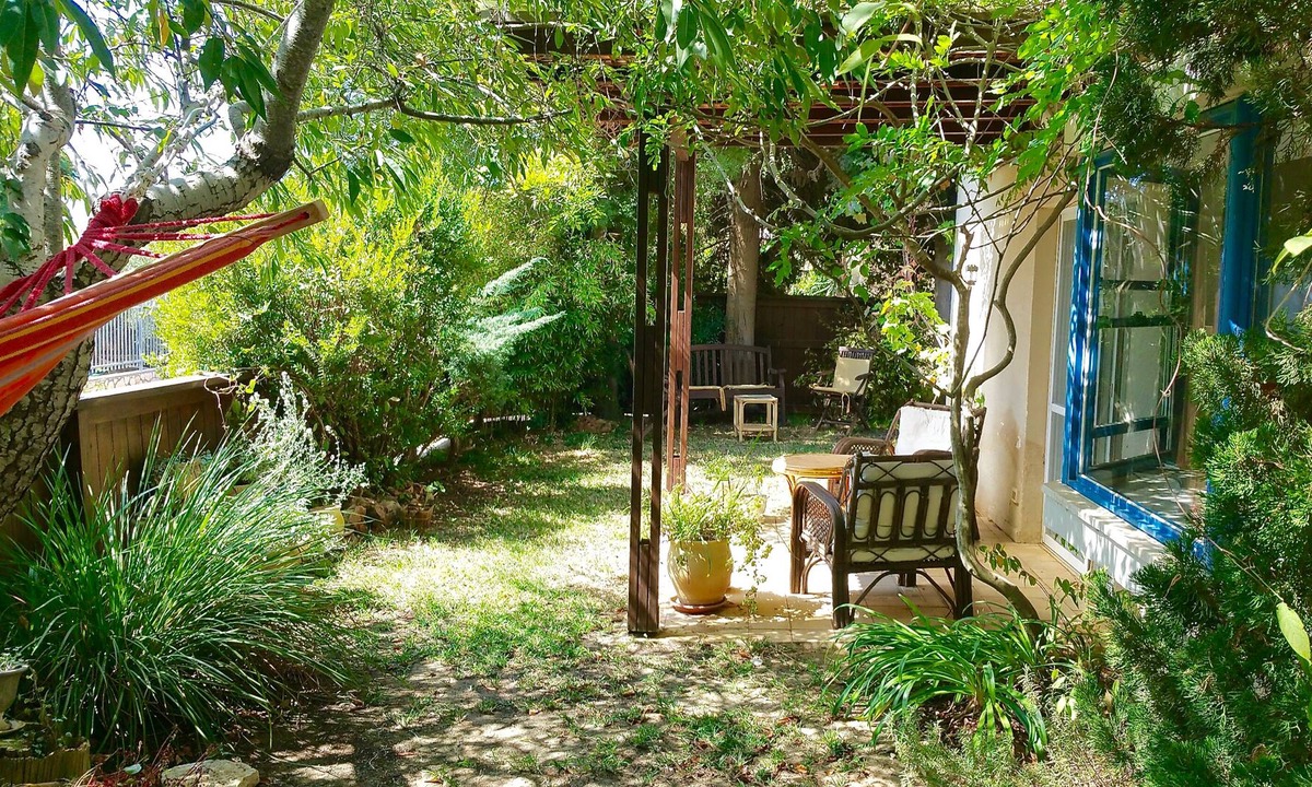 Zikhron Ya'aqov House | Beautiful Detached House with private Garden for Short Let in Zichron Yaacov