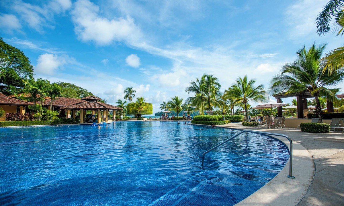 Herradura Apartment | Bella Vista 2D 3 Bdrs Pool View in Los Suenos