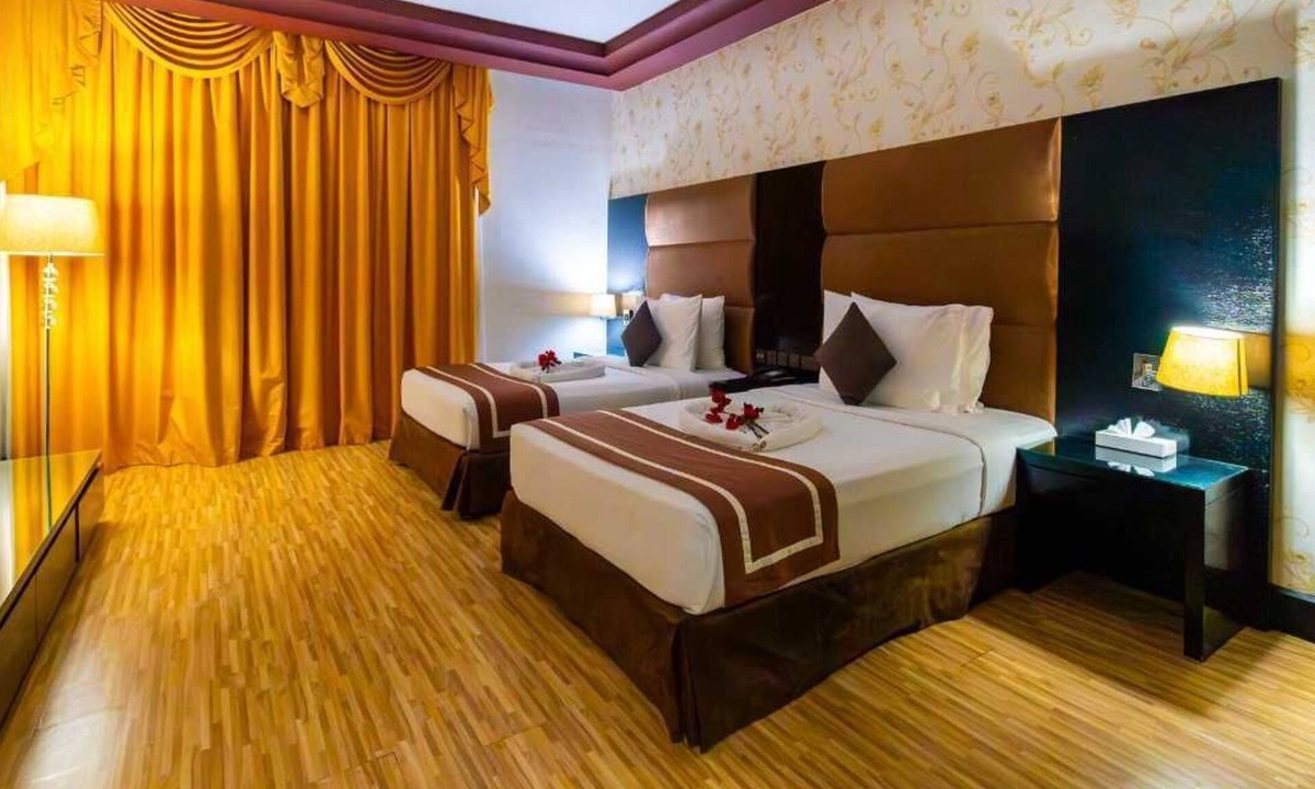 Ras Al Khaimah Hotel | Belvilla Mangrove Waterfront Suites, Ras Al Khaimah
