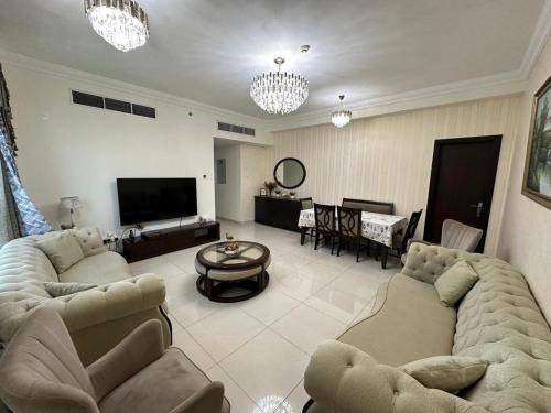 Al Majaz Apartment | Big flat 3 bedrooms, in floor 15 full service