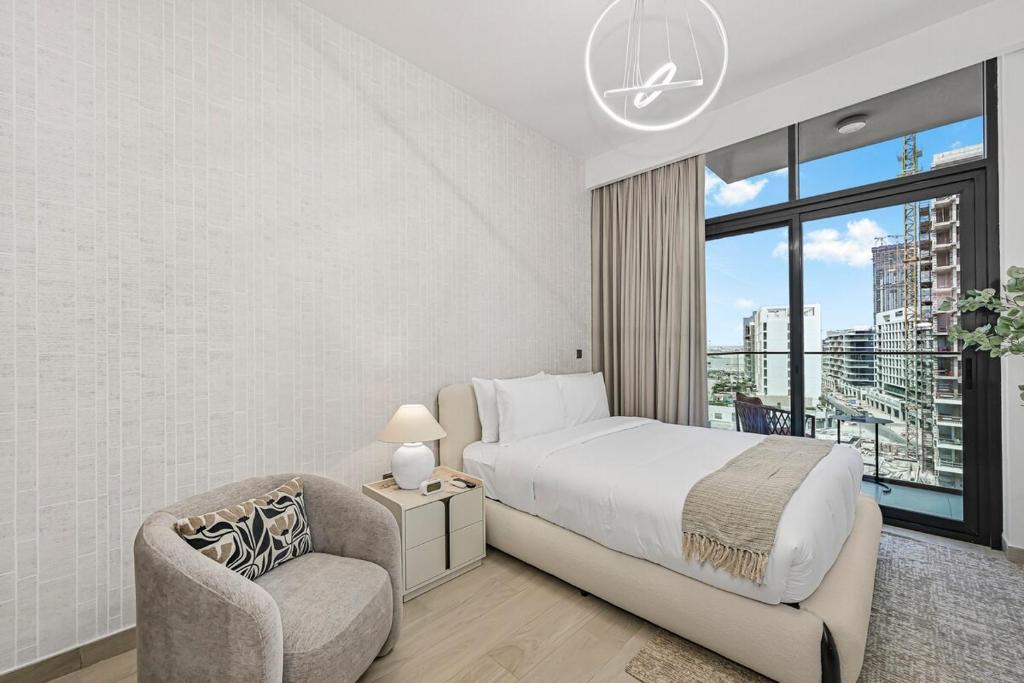 Nad Al Sheba Apartment | Bloomfields Studio in Azizi Riviera 48