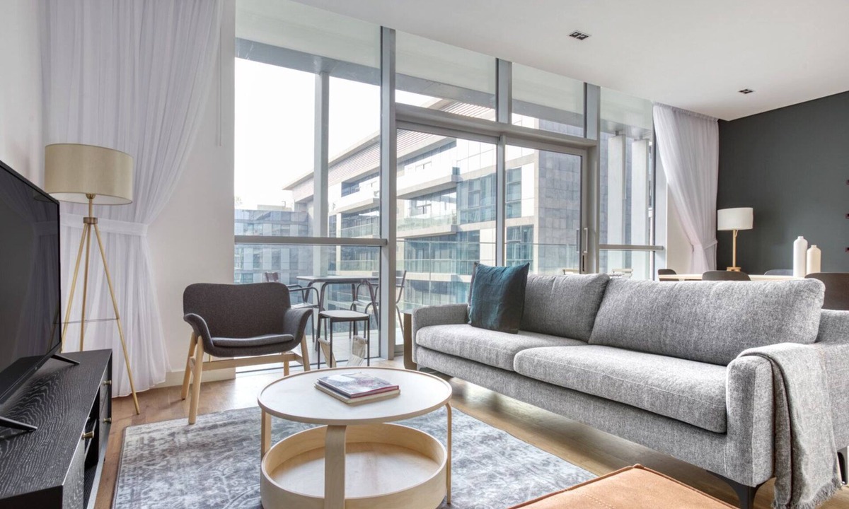 Al Wasl Apartment | Blueground | City Walk, pool, nr City Park