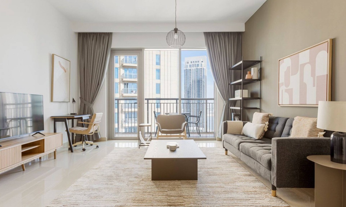 Dubai Apartment | Blueground | Dubai Creek Harbour, pool, nr Waterfront